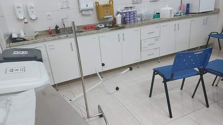 Foto 3 de 4 — Confusão na UPA do Valle Verde termina com dois homens presos em Araraquara